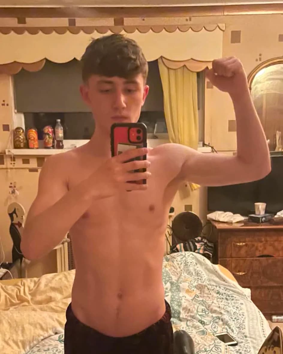 Declan at the start of his training - around 60kg, natural.